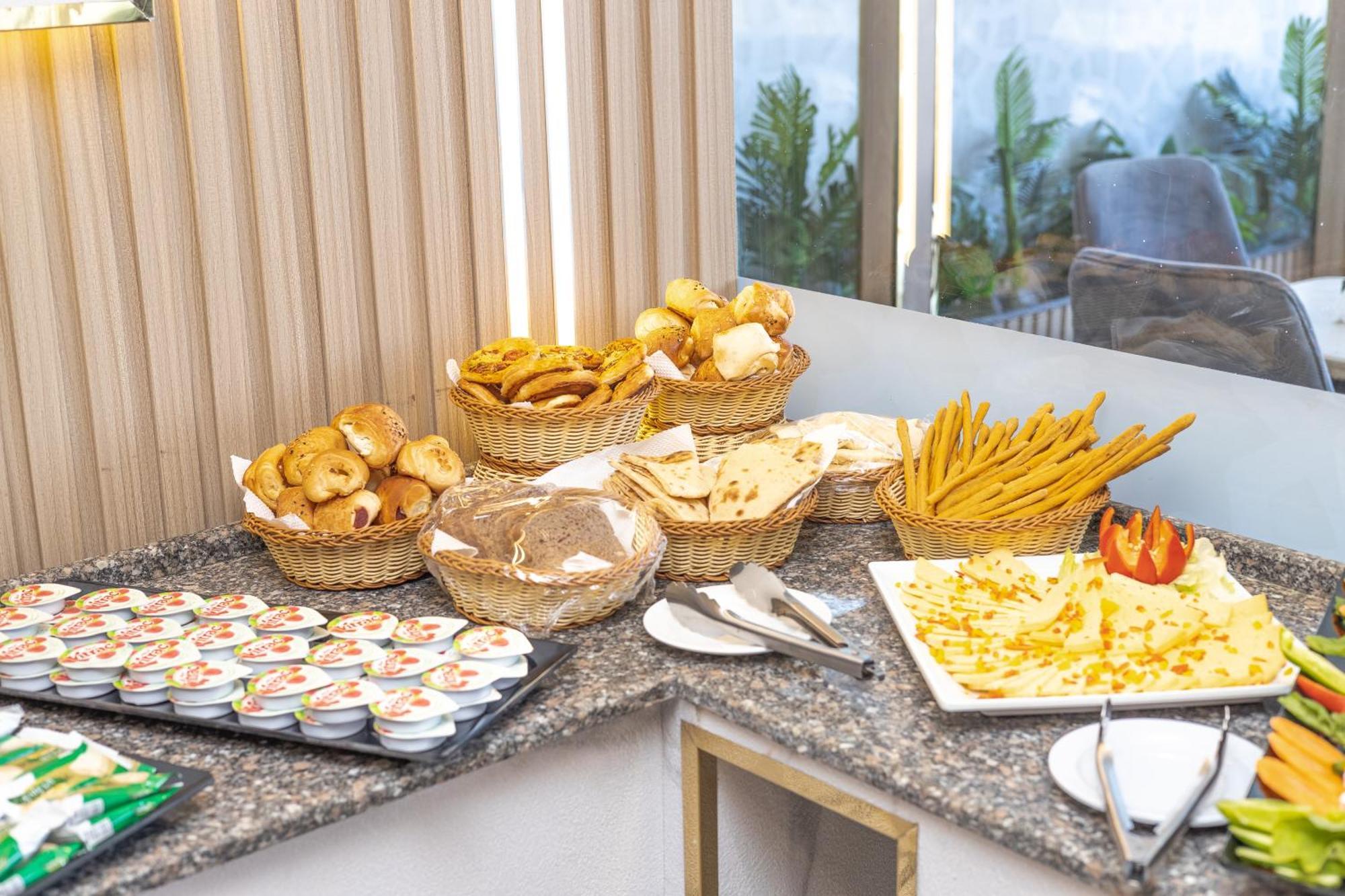 Comfort Giza Top Hotel Кайро Екстериор снимка