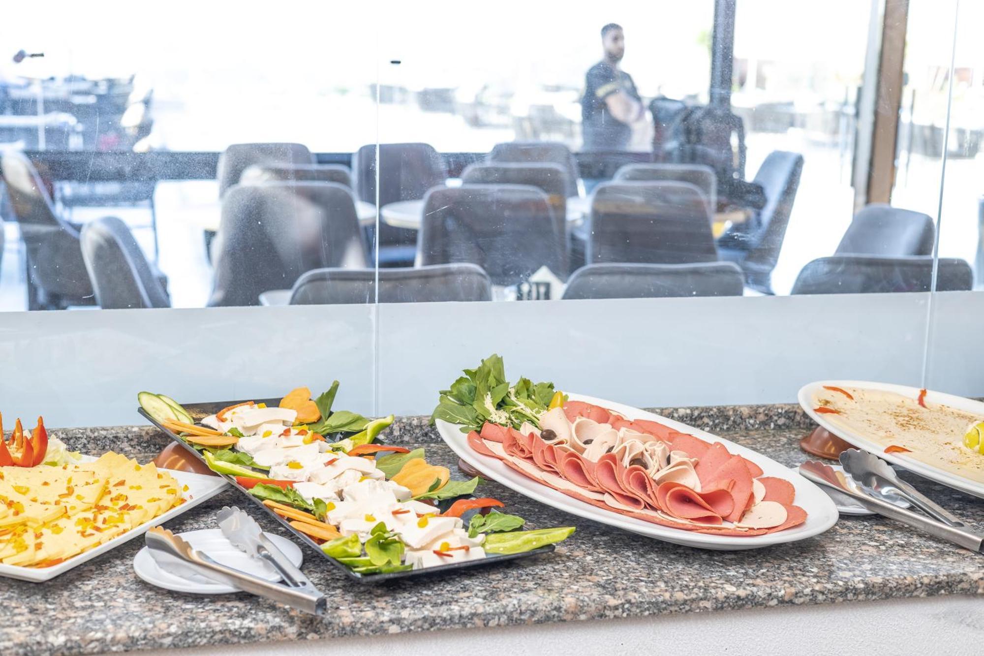 Comfort Giza Top Hotel Кайро Екстериор снимка