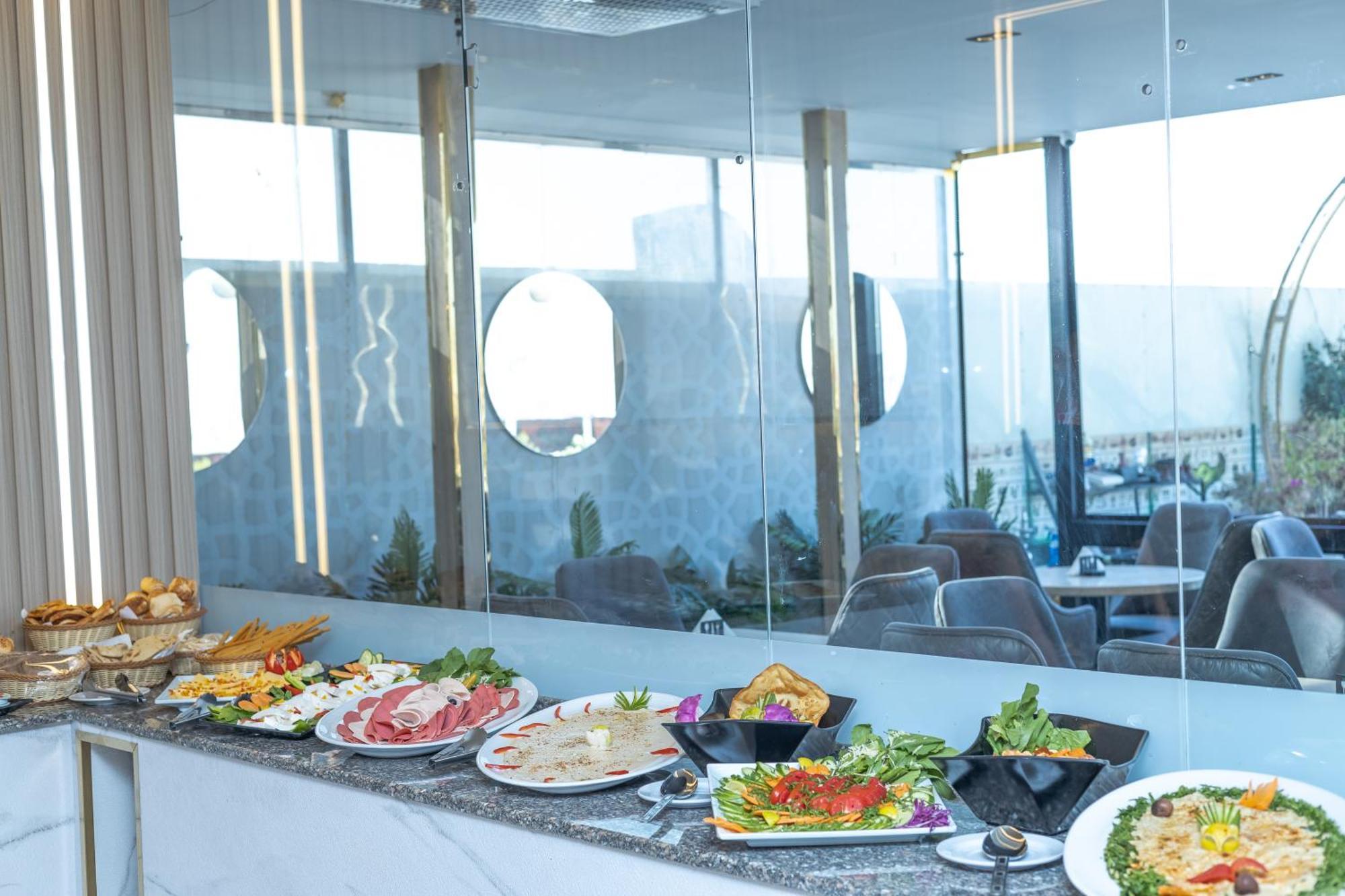 Comfort Giza Top Hotel Кайро Екстериор снимка